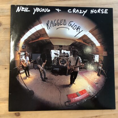 Neil Young - Ragged Glory [LP] (2. hand)